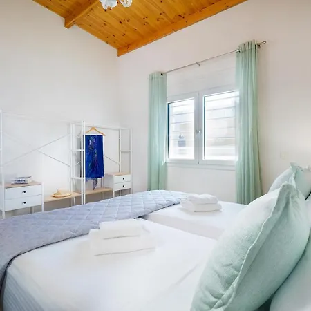 Avo Villa